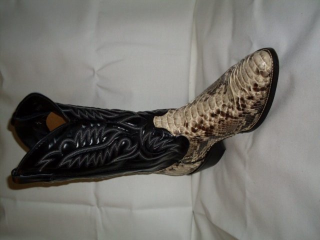 Laredo Western Boots