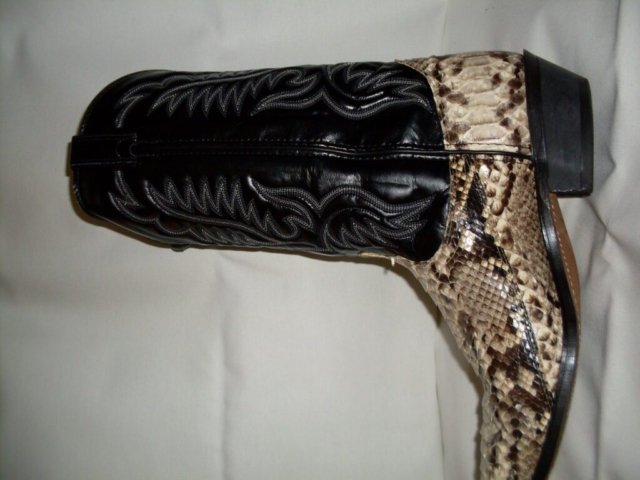 Laredo Western Boots